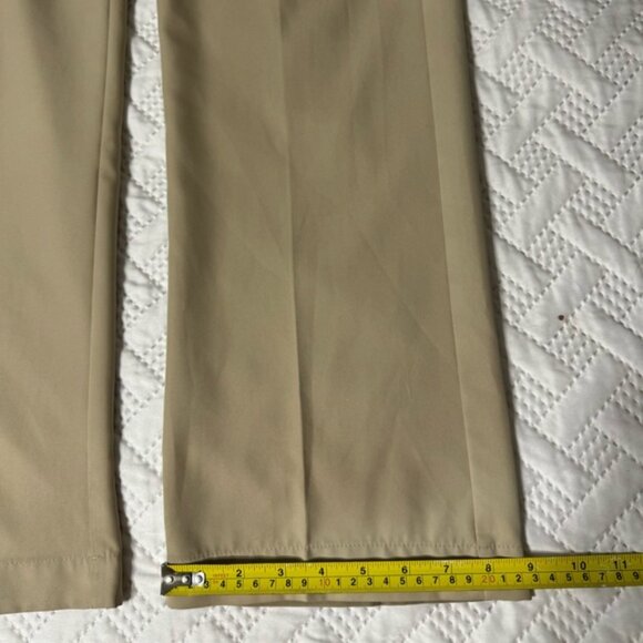 Snake Eyes 34/32 Men Khaki Tan Flat Front Golf Athletic Activewear Sporty Pants - Picture 7 of 13